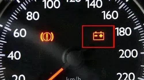 車子哪些指示燈亮了必須停車（這些故障燈亮了）5
