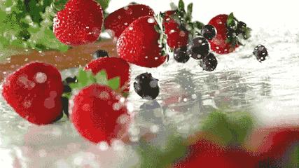 草莓吃多了會導緻嘔吐嗎（吃草莓吐紅水）11