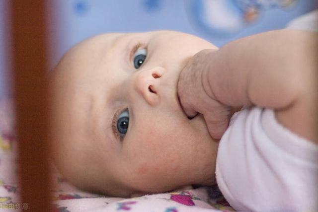 寶寶一隻眼頻繁眨眼睛是什麼原因