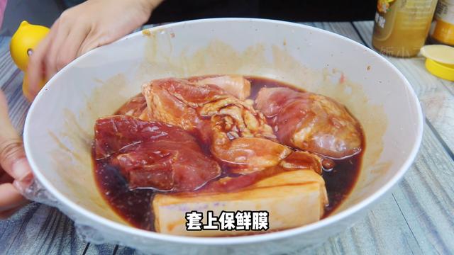 蜜汁叉燒肉做法圖解（蜜汁叉燒肉的正宗做法）5