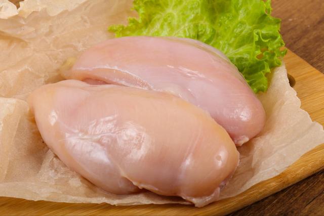 魚肉是含脂肪較低的食物嗎（5種高蛋白食物排行榜）2