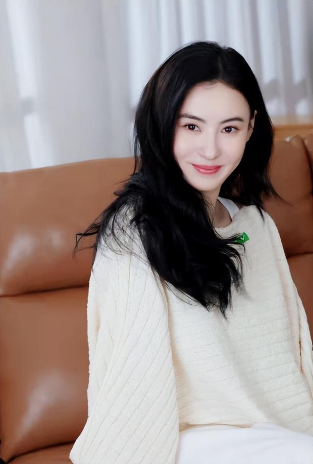 周海媚王祖賢采訪（6位曾經驚豔娛樂圈的香港女神）15