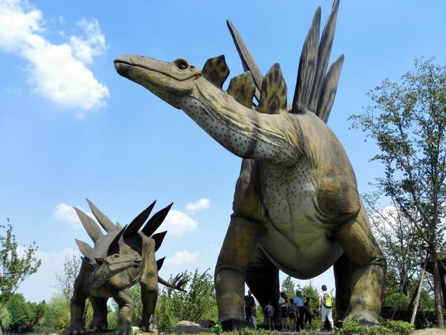 恐龍在曆史上存在了多少年（恐龍稱霸地球近兩億年）1