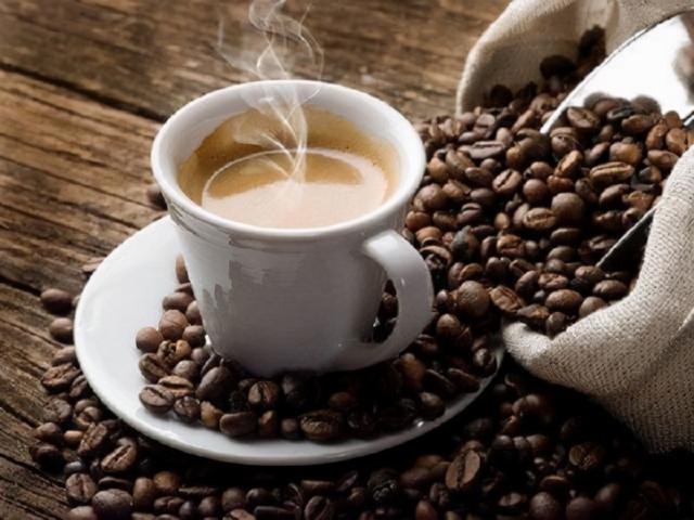每天堅持喝咖啡對身體有哪些影響（長期喝咖啡的人）6