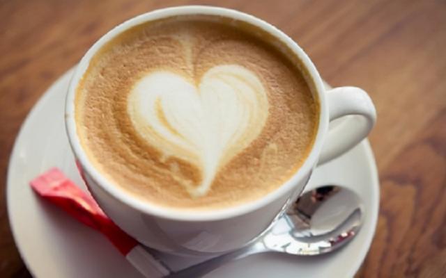 每天堅持喝咖啡對身體有哪些影響（長期喝咖啡的人）5