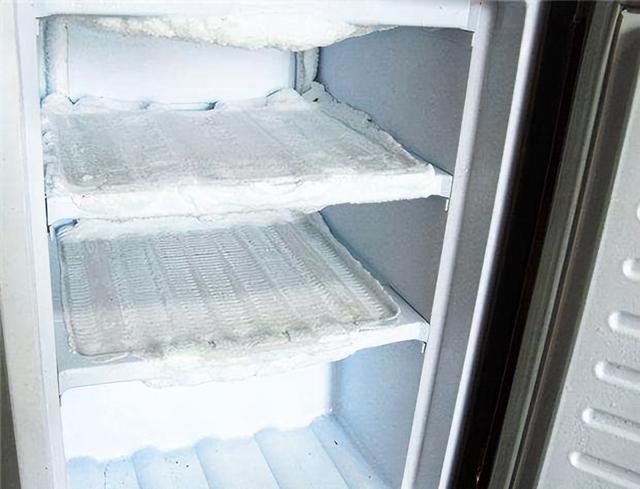 冰箱結冰什麼原因會導緻（冰箱結冰是怎麼回事）1