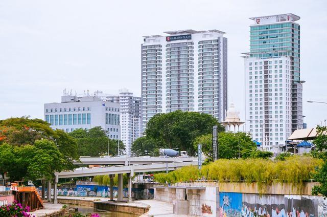 吉隆坡是個怎樣的城市（兩條爛泥路擴展而成的首都）1