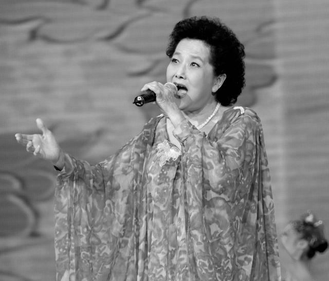 惠州客家著名歌唱家（祖籍廣東惠陽著名女高音歌唱家葉佩英逝世）1