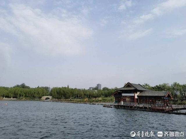 濟南大明湖是最美的季節（濟南大明湖天高雲淡）1