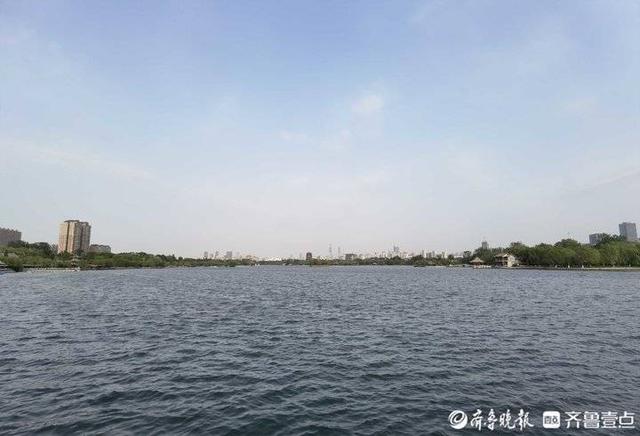 濟南大明湖是最美的季節（濟南大明湖天高雲淡）3