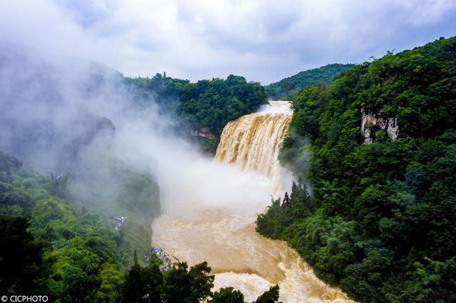 黃果樹瀑布何時水量大（貴州黃果樹瀑布迎來2022年入汛最大水量）1