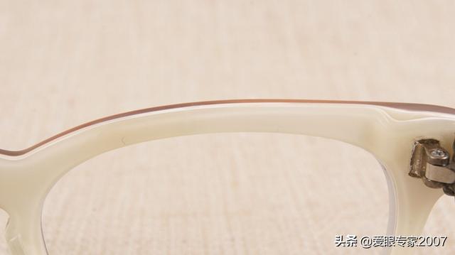 康明眼鏡框黑色純钛會不會掉鍍層（Hearts眼鏡闆材鏡框斷裂的修理維修）8